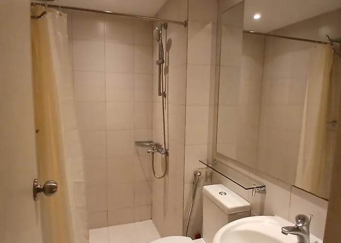 1br Condotel In Azure Urban Near Naia #bh5 Apartahotel Manila